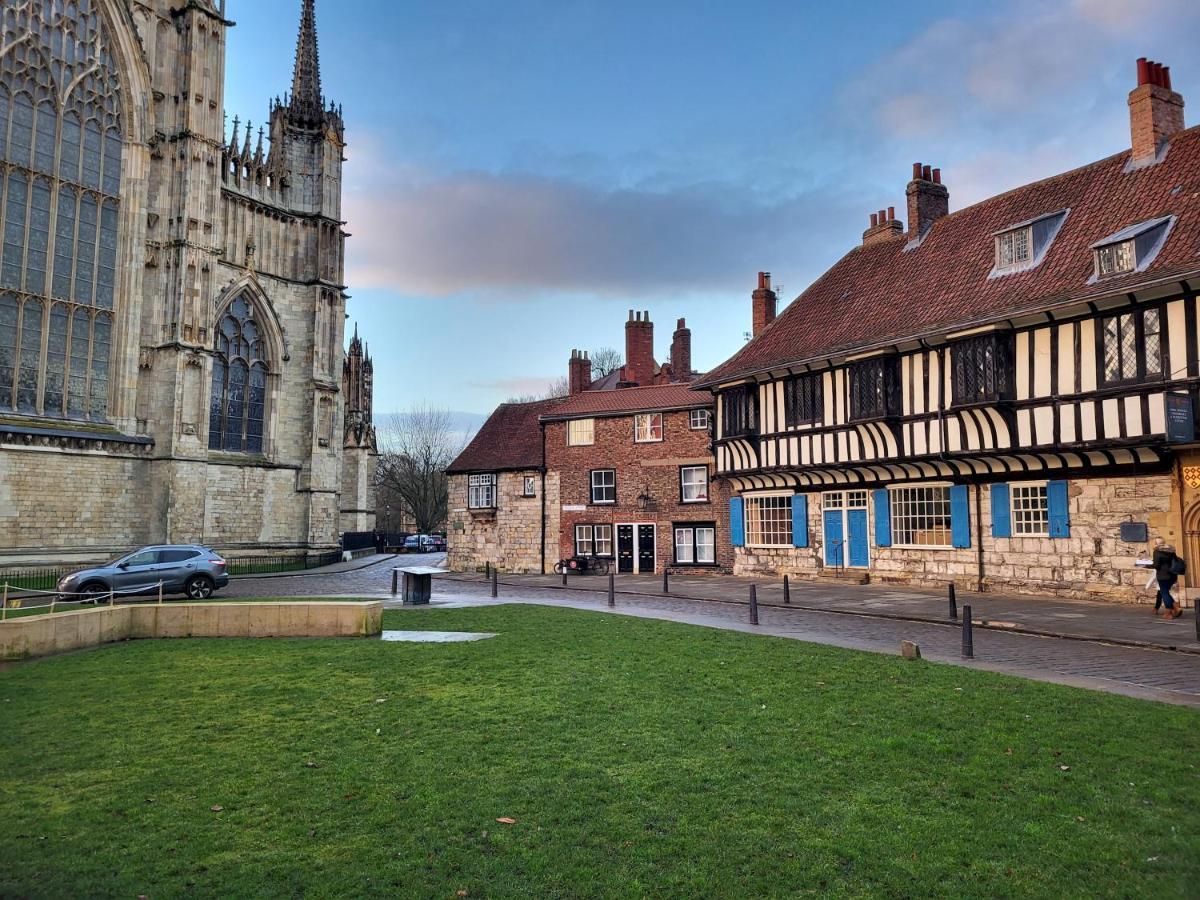 York Minster View Villa Luaran gambar